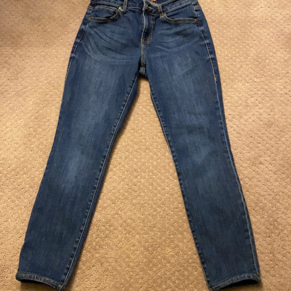 Cabi jeans. Size 8. Curvy skinny. Excellent condition.